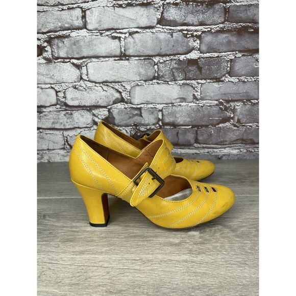Re-Mix Classic Vintage Yellow Leather Round Toe Mary Jane Heels Women 7M US/38EU - Picture 14 of 16